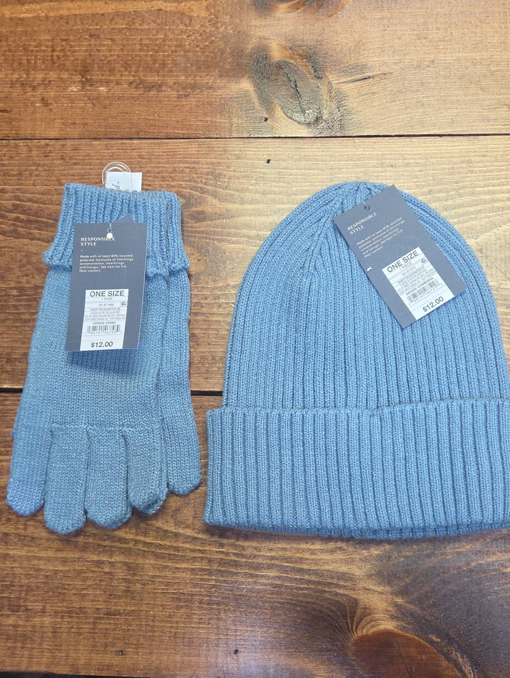 Universal Thread Blue Ribbed Knit Beanie & Glove Set